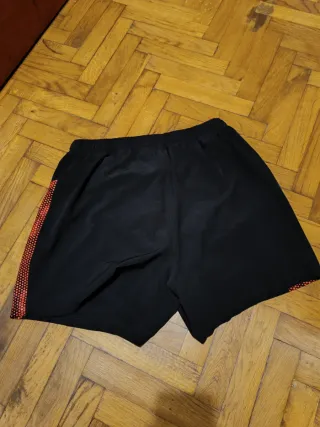 Pantalón corto deportivo Asics