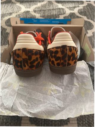 Adidas Samba OG Leopardo Rojo Talla 37