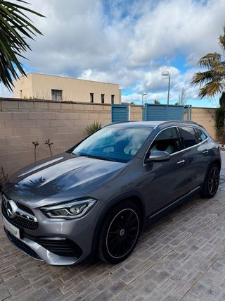 Mercedes-Benz GLA 200 2020