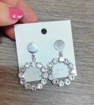 Orecchini cerchio con strass