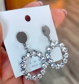 Orecchini cerchio con strass