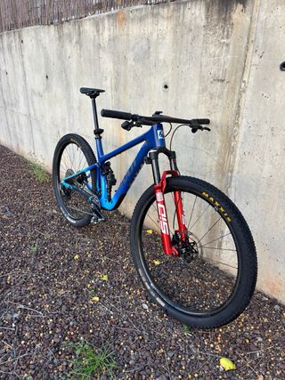 Pivot Mach 4 SL Talla L