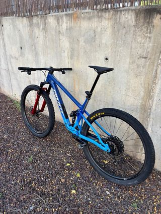 Pivot Mach 4 SL Talla L