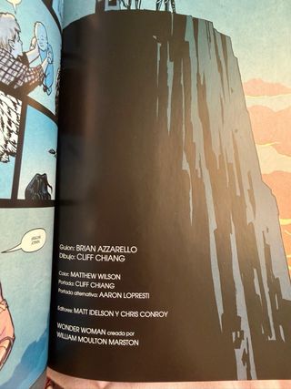 10 Comics DC WonderWoman