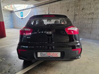 Kia Rio 1.2 CVVT 84CV Concept