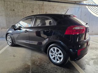 Kia Rio 1.2 CVVT 84CV Concept