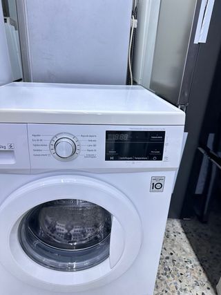Lavadora LG y Nevera Rommer con Garantía