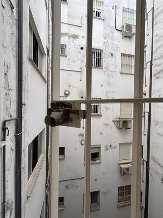 Rejas de seguridad con y sin llave. Puertasy venta