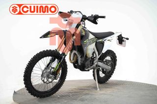 TRIUMPH TF 250-E