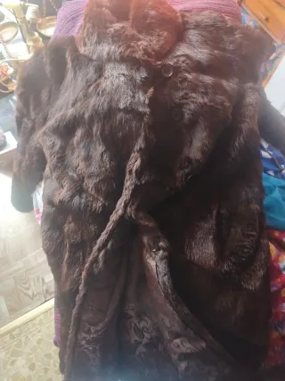 Chaquetón piel sintética marrón