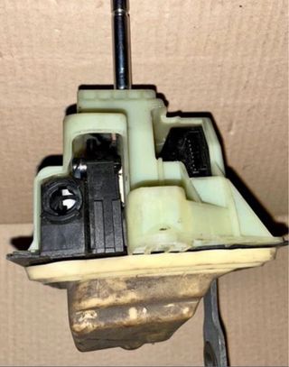 Selector A2032676024 palanca cambios MB