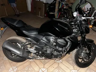 Kawasaki Z750 ABS Negra