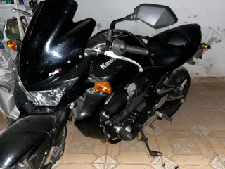 Kawasaki Z750 ABS Negra