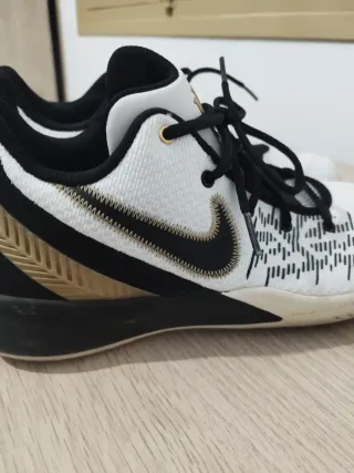 Zapatillas Baloncesto Nike Kyrie Irving