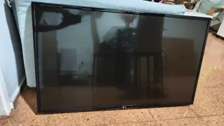 TV LG 44 Negra