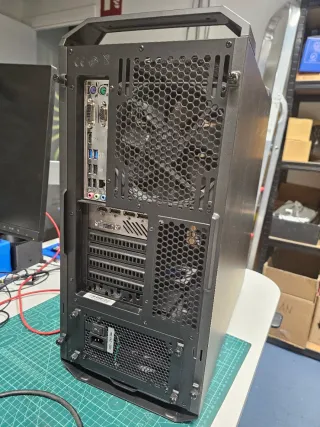 PC Gaming i5 6th Gen GTX 1080 Cooler Master