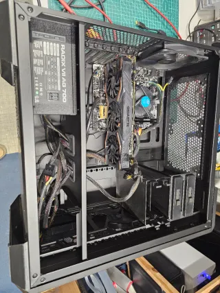 PC Gaming i5 6th Gen GTX 1080 Cooler Master