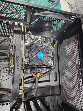 PC Gaming i5 6th Gen GTX 1080 Cooler Master