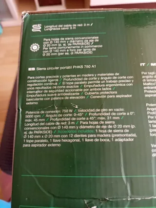 Sierra Circular Portátil Parkside PHKS 750 A1