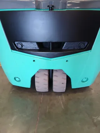 Carretilla elevadora eléctrica.