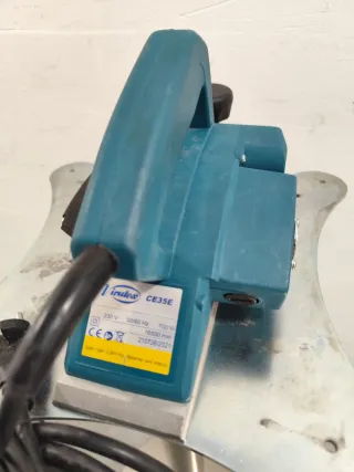Cepillo Eléctrico Virutex CE35E