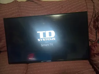 TD Systems Smart TV Negra,42 pulgadas no envio