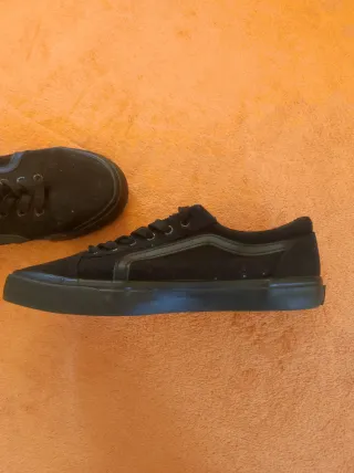 Zapatillas Negras