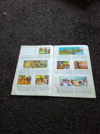 Album antiguo historia de españa.