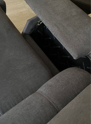 Sofá todo Chaiselongue 3 plazas anchas. Tela.