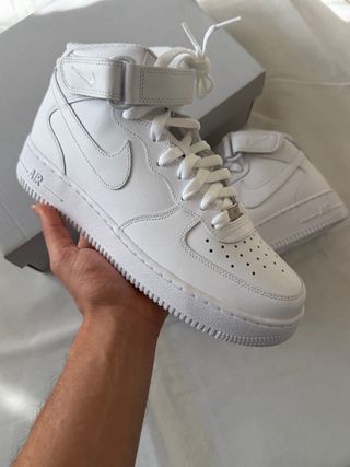 Nike Air Force 1 Mid Blancas