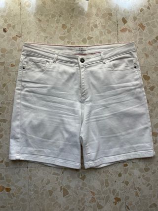 Shorts blancos Milano