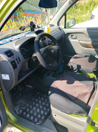 Opel Agila 2000