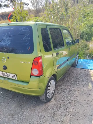 Opel Agila 2000