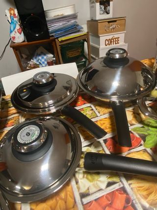 Batteria pentole AMC induzione, poco trattabile