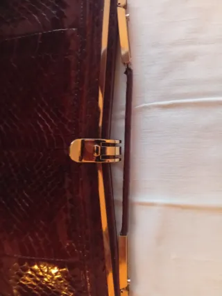 Borsa in pitone color oro e rosso