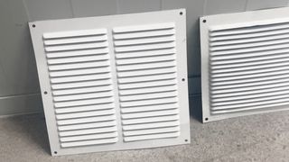 Rejillas de ventilación metálicas  4 unidades