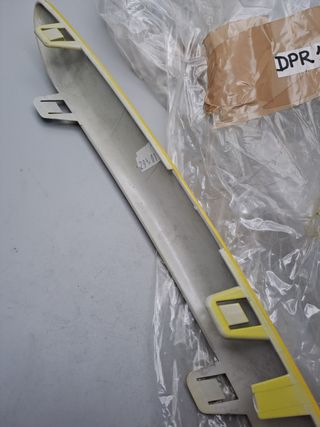 DPR100950 EMBELLECEDOR PARAGOLPE ROVER 45 DEL izq
