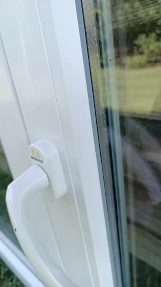 Ventana PVC Doble Hoja