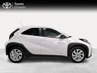 Toyota Aygo X Cross 1.0 VVT-I 72CV Play