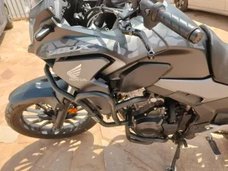Honda CB 500 X Negra