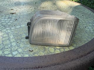 Intermitente Volkswagen passat año 95
