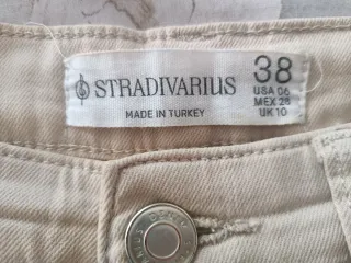 Pantalón Stradivarius beige talla 38