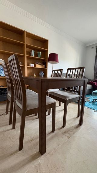 Mesa comedor extensible + 4 sillas madera