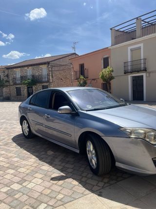 Renault Laguna cambio por 7 plazas