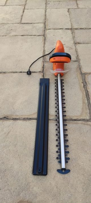 Cortasetos Eléctrico Roster 600W