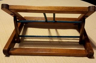 Atril de lectura, madera antiguo decorado plegable