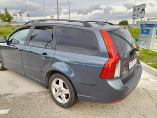 Volvo V50 2010