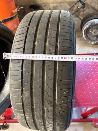 Juego 2 Neumáticos Falken 225/45 R18 95W
