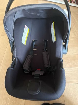 Maxi-Cosi Negro + Funda