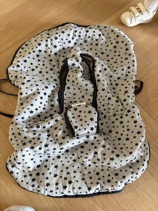 Maxi-Cosi Negro + Funda